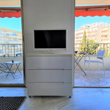 Apartment Le Navarre Studio Cannes